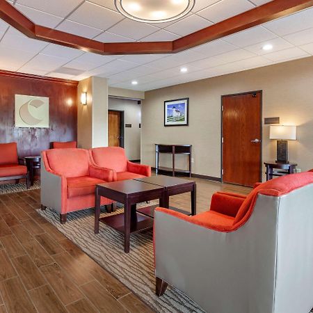 Comfort Suites Escanaba Exterior foto