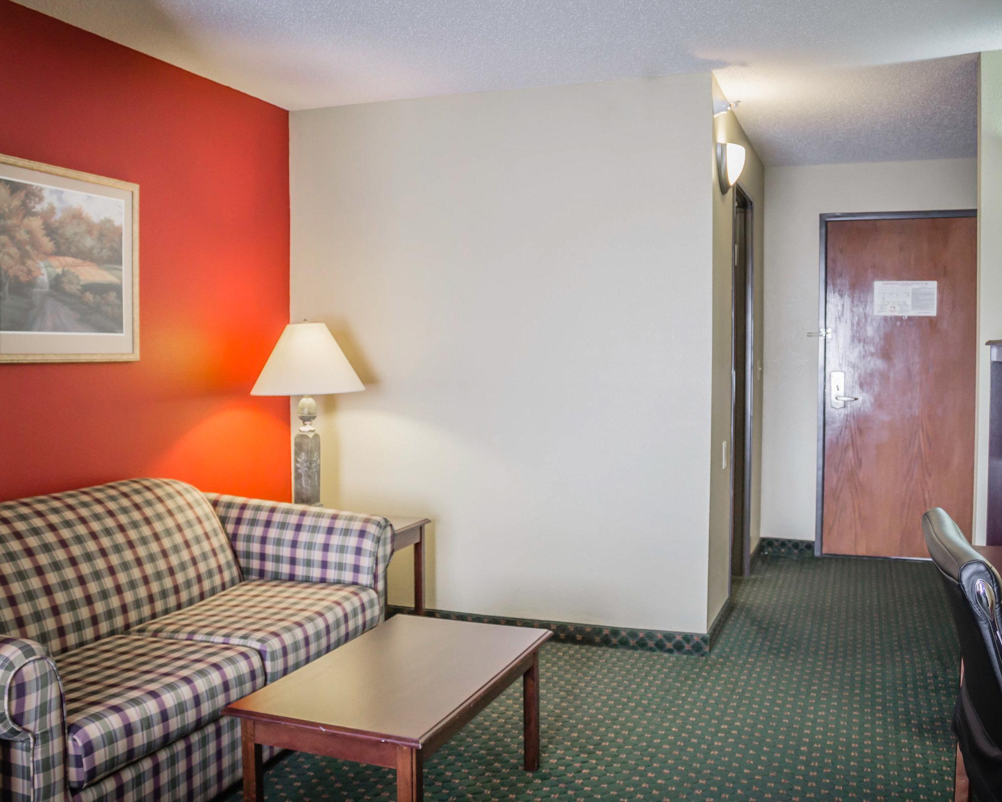 Comfort Suites Escanaba Exterior foto