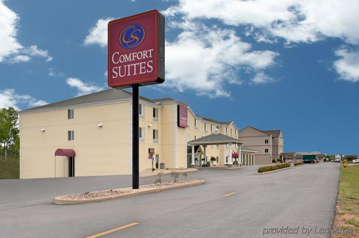 Comfort Suites Escanaba Exterior foto