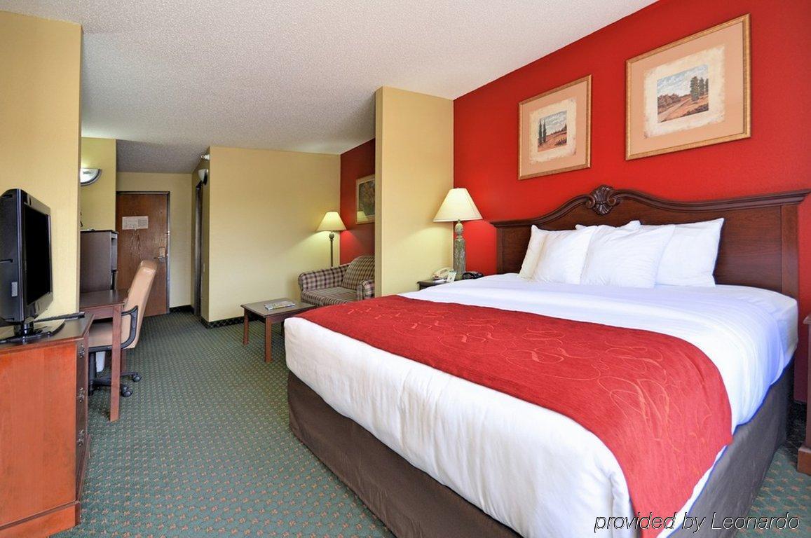 Comfort Suites Escanaba Exterior foto